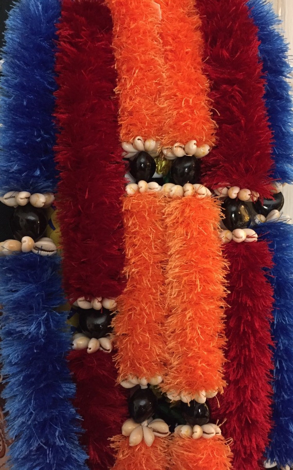 MADE TO ORDER One Color Eyelash Yarn Lei Segmented With Black Etsy