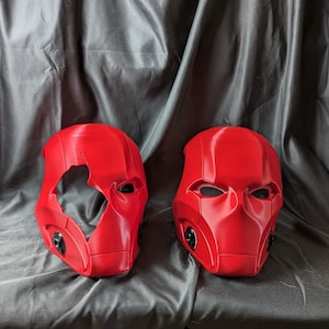 Titan Roter Helm