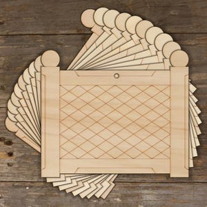 以下が含まれることがあります： ダイヤモンドのパターンが付いたゲートの形をした、未完成の木製クラフトブランクのセットです。ブランクは、ペイント、ステイン、またはデкупаージュに最適です。