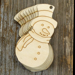 10x Wooden Snowman Wearing Hat & Scarf Craft Shapes 3mm Plywood Xmas Decoration