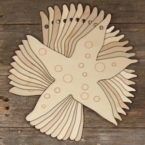 10 figuras de madera con forma de estrella de mar, diseño de cómic, de 3 mm, contrachapado, vida marina, playa