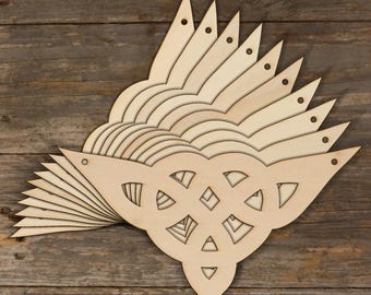 10x Wooden Celtic Knot Corner Triangle Craft Shape 3mm Ply Geometric pattern