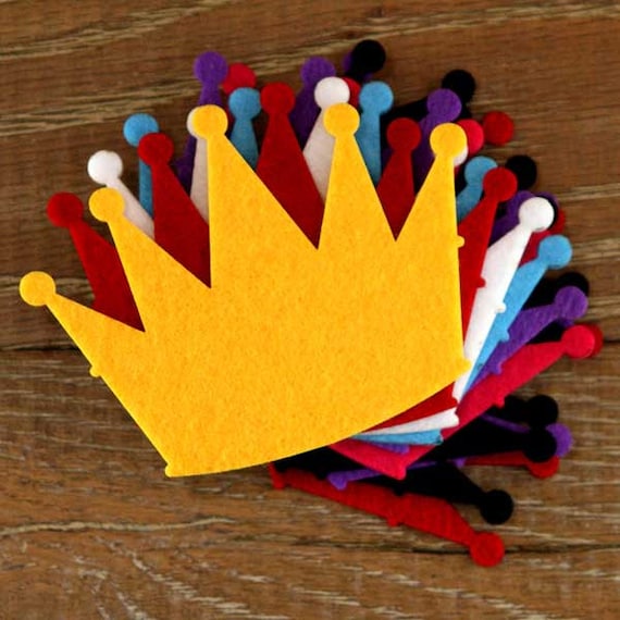 10x 3mm Felt Baby Feet Craft Shapes Sizes 6-15cm 11 Colours