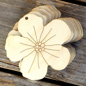 10x Wooden Poppy Flower Comic Craft Shape 3mm Ply Flowers Trees