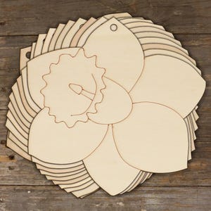 10x Testa di narciso in legno a forma di artigianato da 3 mm di compensato Piante Fiori Gallesi