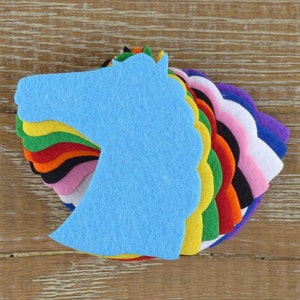 10x 3 mm Forme artigianali a forma di testa di cavallo in feltro Dimensioni 6-15 cm 11 colori
