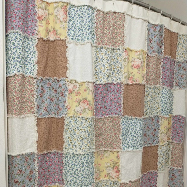 Floral Cottage Chic Shower Curtain, Country Bathroom Décor