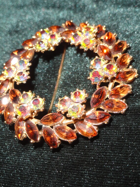 Mid Century Crown Trifari Faux Brown Topaz Aurora… - image 8