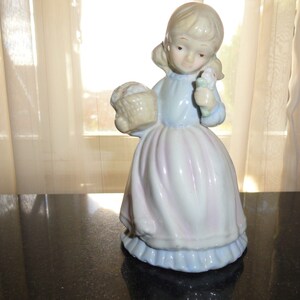 Vintage 1970&#39;s Porcelain Girl With Flower Basket Figurine Bell Home Decor Girl Figurine Bell