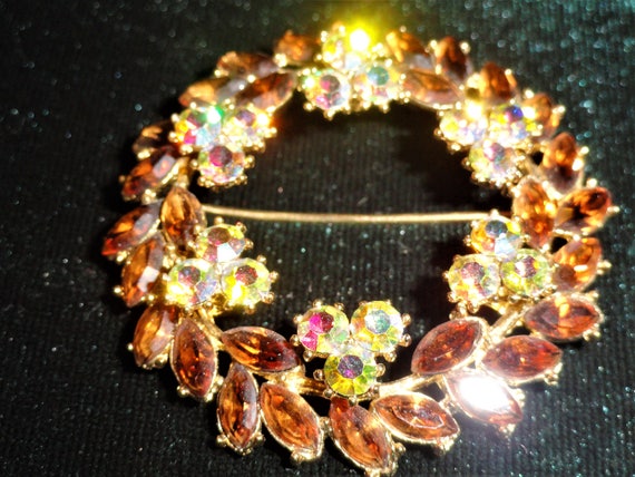 Mid Century Crown Trifari Faux Brown Topaz Aurora… - image 1