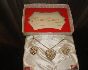 Mid Century 1950's Maxine Dupree Creation Gold Tone Heart Design