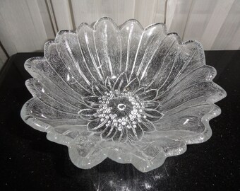 Art Deco Indiana Glass Lily Pons Scalloped Edged Textured Glass Bon Bon Bowl