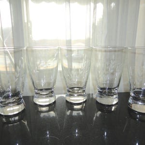 Mid Century 1960's Set of 5 Etched Wheat Heavy Bottom Beer Glasses