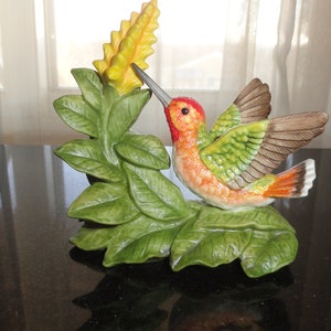 Vintage Allen&#39;s Hummingbird with Aphelandra Bronson Collectibles 1996 BC China Figurine