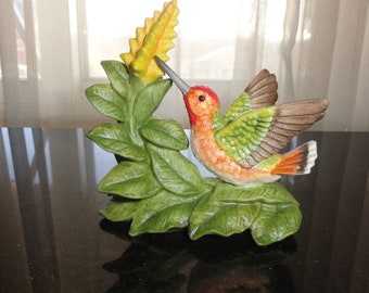 Vintage Allen's Hummingbird with Aphelandra Bronson Collectibles 1996 BC China Figurine