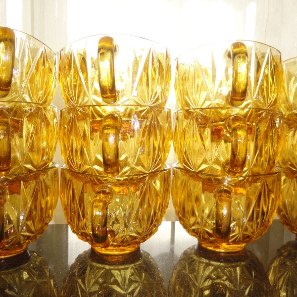 Art Deco Hazel Atlas Williamsport Prescut 5 Fluid Oz. Set of 12 Amber Glass Cups For Punch Bowl With Plastic S Hooks