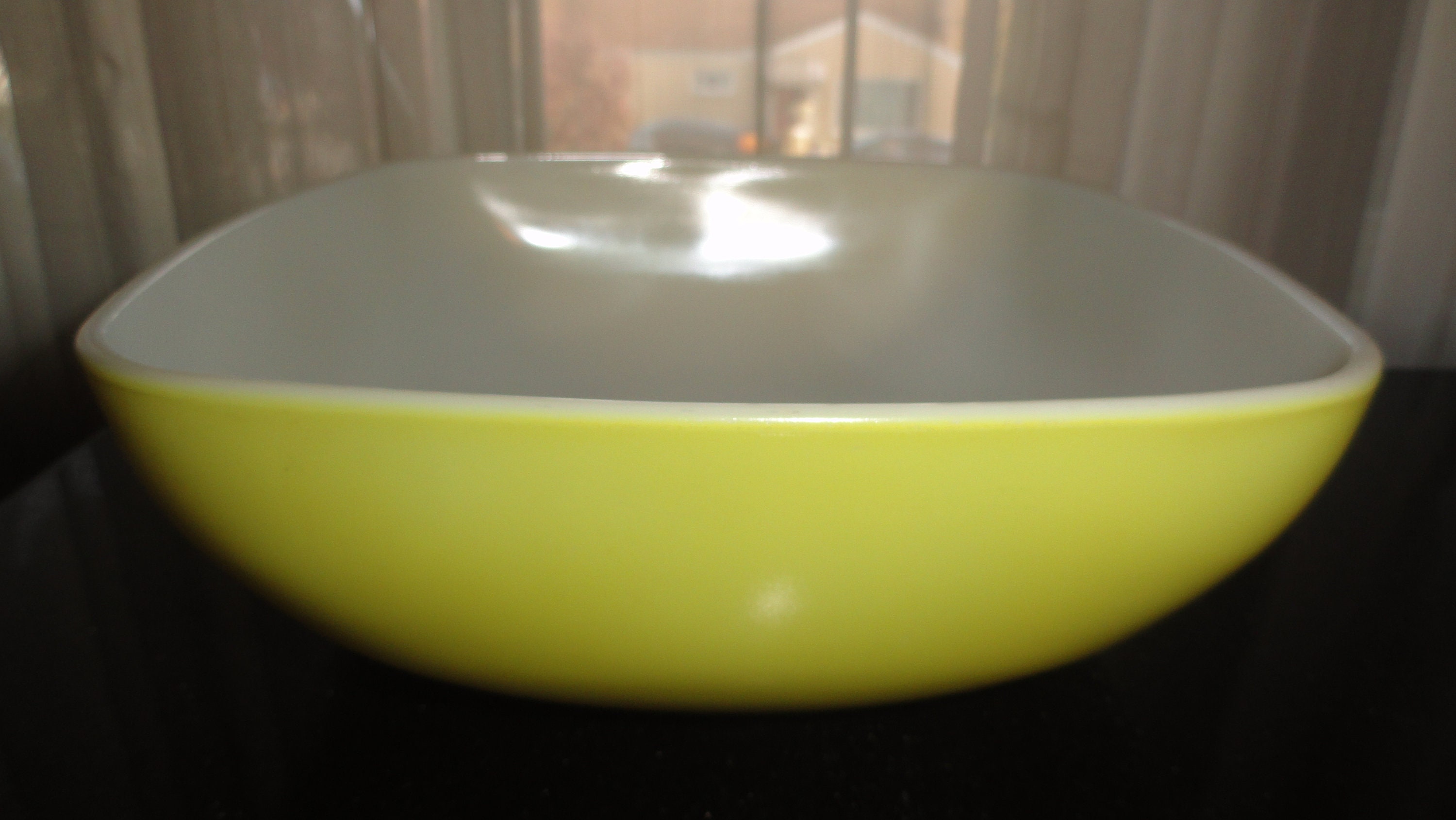 オールドパイレックス2つセット Vintage Pyrex Hostess Bowl #625-B-025 2 1/2 Qt, and 2 12 0z