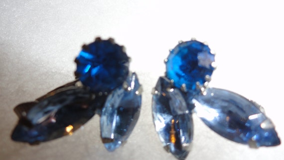 Aquamarine & Blue Sapphire Colored Rhinestone Mar… - image 2