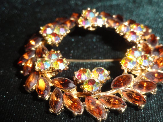 Mid Century Crown Trifari Faux Brown Topaz Aurora… - image 5