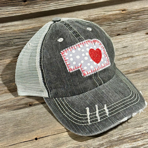 Nebraska Women’s Hat *gray polka dot state with red heart
