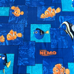 Finding Nemo fabric by the yard 100% Cotton HTF OOP  DISNEY Springs  Creative #6794   vintage 1990’s
