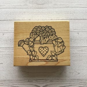 Vintage Darcie's Wasserkanne mit Pflanzenholz montiert Stempel / Ostern / Blumen / gebraucht