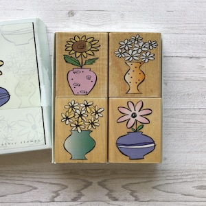 Vintage Hero Arts Set mit 4 "Blumen und Vasen" Holz montiert Stempel/Blumen/gebraucht