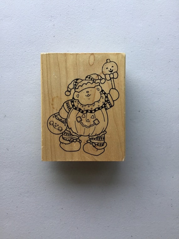 Vintage Daisy Kingdom Trick-or-Treating Bear Wood Mounted Rubber Stamp/Halloween/Crafty Destash