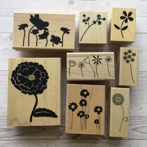 Grand lot de SavvyStamps tampons en caoutchouc montés sur bois floraux audacieux/Silhouette fleurs/Occasion