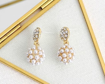 Dangle gold and pearl tear drop Bridal Pearl earrings jewelry for wedding bridesmaids accessories accessories with rhinestone crystals