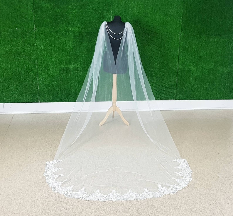 3m Lace Edge Ivory Bridal Veil cape lace drape for wedding image 0