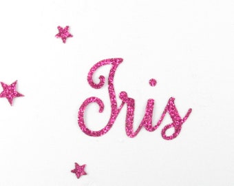 Appliqué thermocollant prénom pailleté personnalisable de 4 lettres (Iris, exemple proposé) en tissus pailletés (coloris au choix)