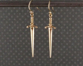 Boucles d'oreilles épée | Boucles d'oreilles poignard en or| Boucles d'oreilles épée en bronze | Boucles d'oreilles épée en or | Bijoux poignard en or | Boucles d'oreilles épée en bronze