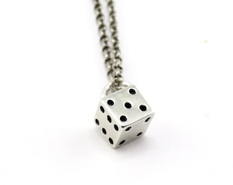 Collier Dé en Argent Sterling | Collier Pendentif Dé en Argent | Pendentif Dé de Jeu en Argent Sterling | Collier Dé 3D | Pendentif Dé en Argent | Breloque Dé