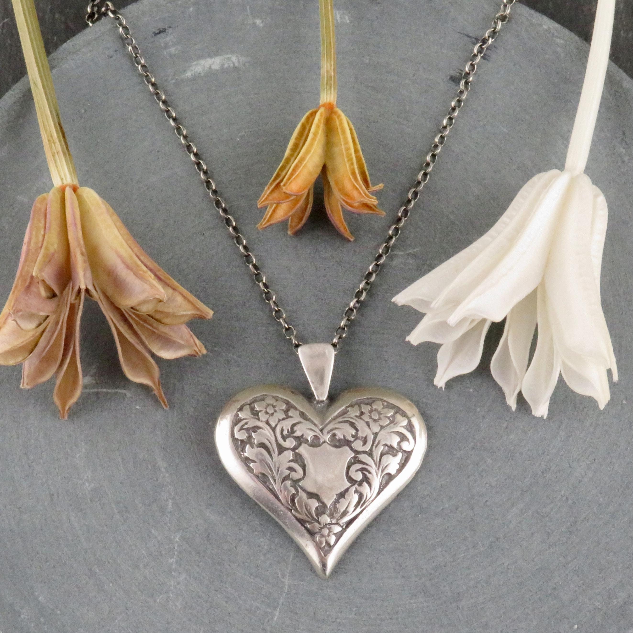 ネックレス・ペンダント VERY VINTAGE SILVER HEART PENDANT NECKLACE Vintage Art Deco Style Sterling Silver Genuine Cubic