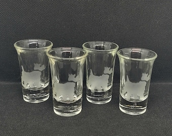 Set of 4 Vintage SCOTTIE DOG Shot Glasses, Etched Design, 1950's