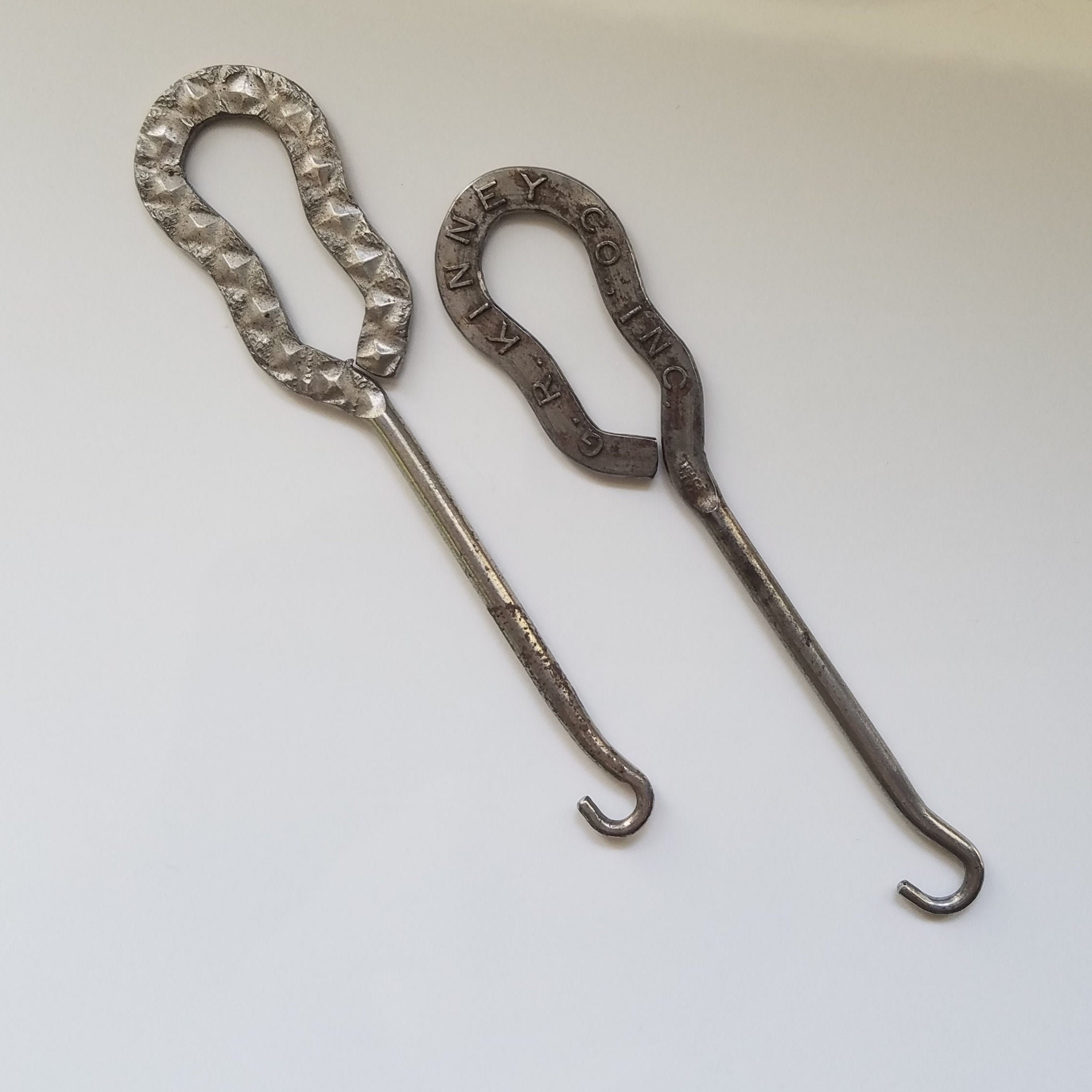 boot lace hooks