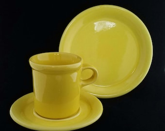 McCoy Pottery MCM 1412 Flat Cup, Saucer, Dessert/Lunch Plate, 3 Piece  Set, Yellow, USA