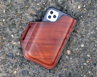 Coldre de couro para telefone iPhone 11 Pro cabe na tela de 5,8&quot; do iPhone 11 Pro na capa para iPhone Otterbox Symmetry L James Thieman Leathercraft