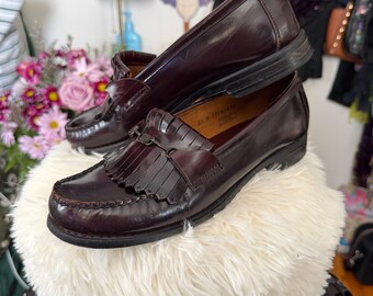Vintage G.H. Bass Dark Brown Leather Oxfords | Size 8.5 | Mahogany Lace Up Loafers | Dark Academia Aesthetic | Classic Preppy Shoes