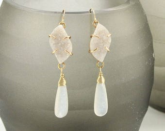 Bridal Earrings, Moonstone Earrings, Gemstone Earrings, Gold Earrings, White Druzy Earrings, Gold Moonstone Earrings, Dangle Earrings