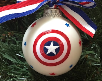 Adorno navideño personalizado del Capitán América