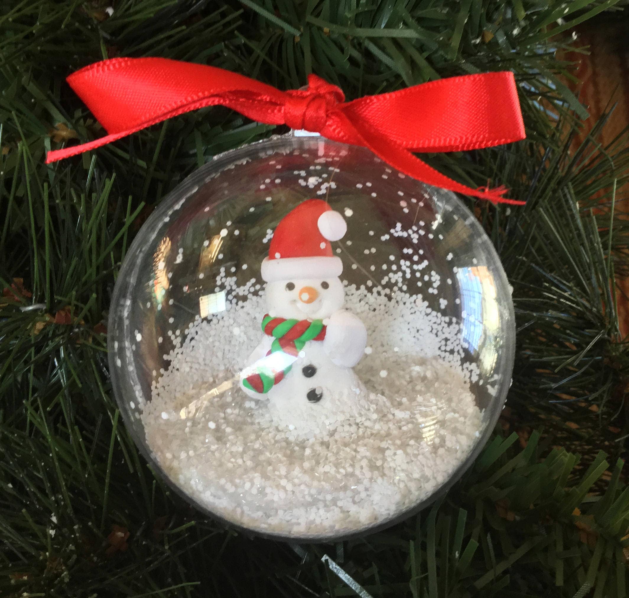 custom snow globe figurines
