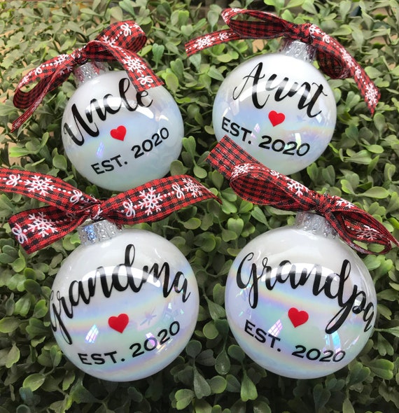 Personalized Baby Announcement Ornament - Pregnancy Announcement Ornament - New Aunt - New Uncle - New Grandma - New Grandpa - Gift Ornament