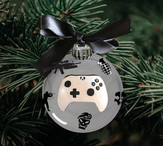 Personalized Game Controller Christmas Ornament - Christmas Ornament for Gamer - White Xbox One Controller Ornament