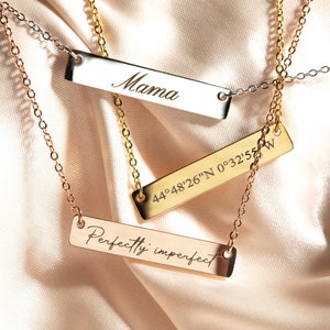Aangepaste ketting coördineert gegraveerde staafketting Verjaardagscadeau voor haar Gepersonaliseerde naamsieraden voor moeder Gouden naamkettingen voor vrouwen