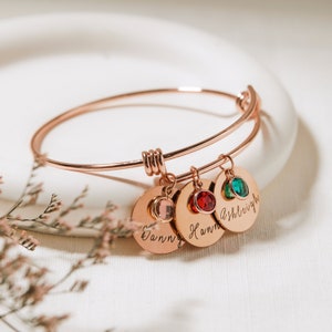 Bracelet personnalisé pierre de naissance cadeau fête des mères pour femme bijoux famille Pierre de naissance personnalisée grenat gravé aigue-marine bracelet pour femme image 1