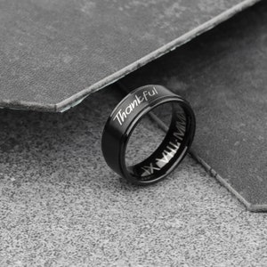 Anillo grabado personalizado para hombre, regalo de aniversario personalizado para novio, anillo de compromiso para él, regalo del Día del Padre, joyería hecha a mano.