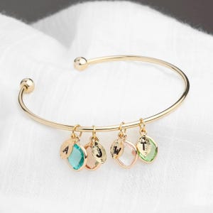 Birthstone Bracelet For Her Mom Personalized Birthstone Jewelry Grandma Gift Family Birthstone Initial Birthday Day Gift for Mom