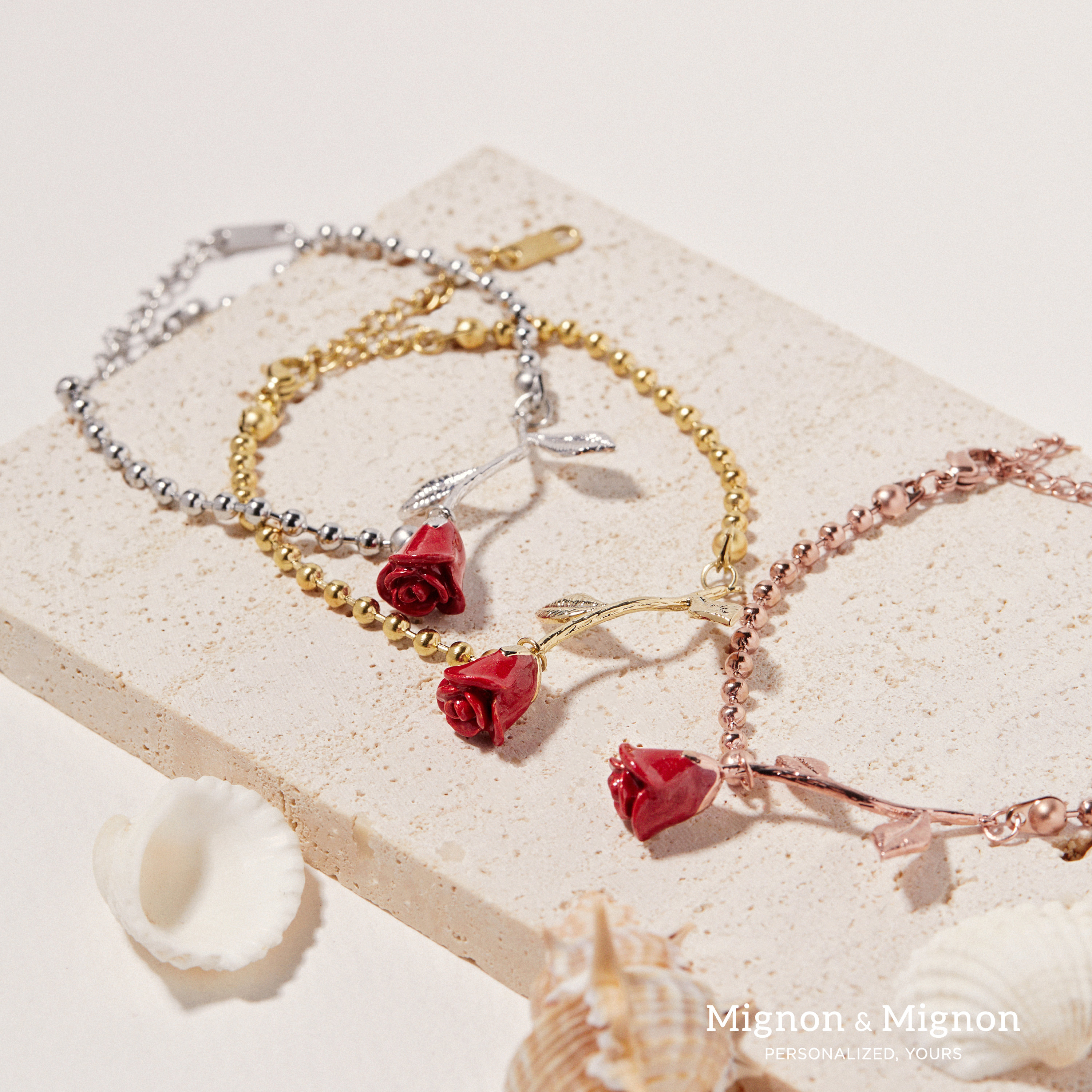 Personalized Beauty and the Beast Wedding Rose Petal Charm Bracelet Mother&#39;s Day Gift Jewelry Initial Bracelet Accessories For Mothers